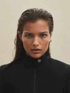 Elise Zecevic - Biography