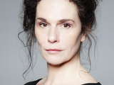 Charlotte Bradley Biography: Age, Husband, Movies & TV Shows, Net Worth, Height, Parents