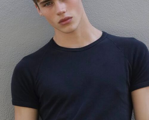 Archie Cranch Biography: Age, Height, Net Worth, Parents, Sister, Girlfriend, Instagram, TikTok