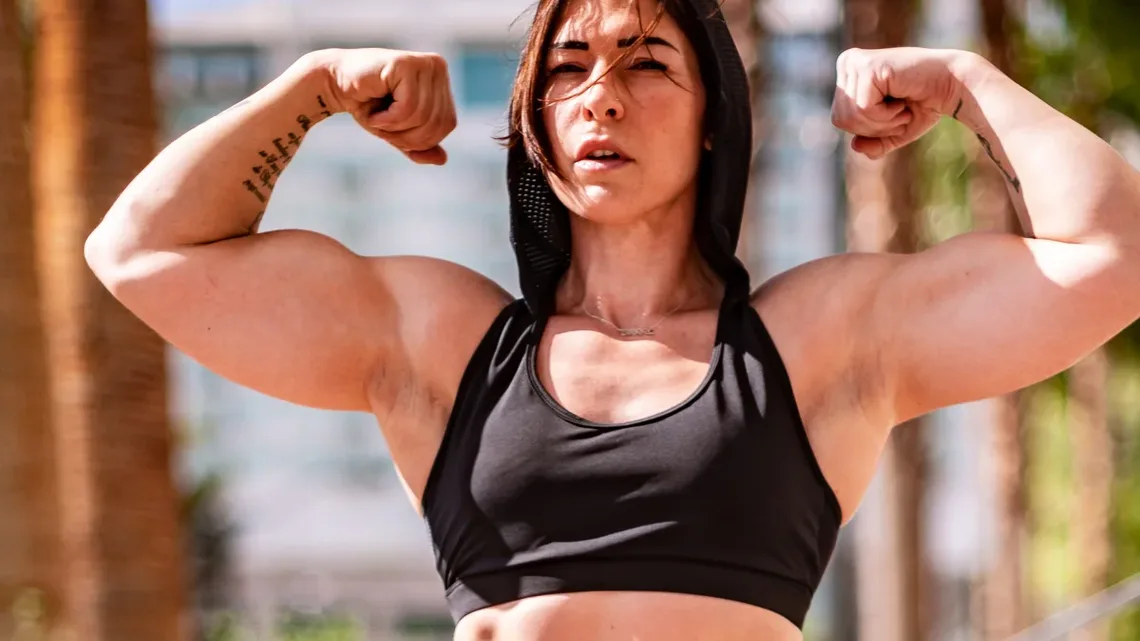 Kortney Olson Biography: Age, Spouse, Instagram, Fitness, Siblings, Net Worth, Bodybuilder, Career