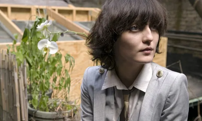 Irina Lăzăreanu Biography: Parents, Height, Age, Net Worth, Career, Books, Children, Boyfriend