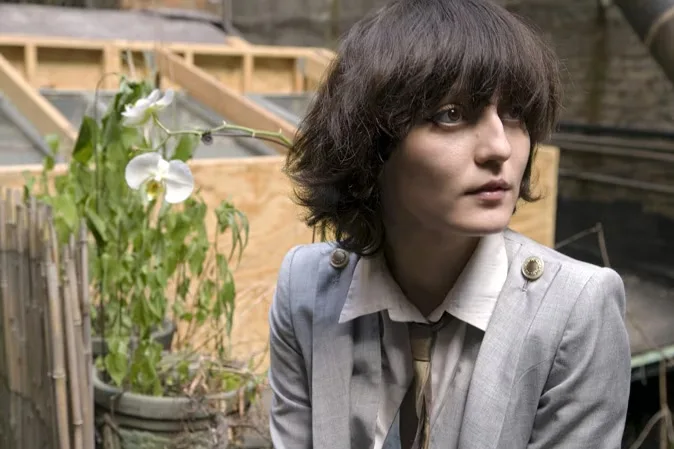 Irina Lăzăreanu Biography: Parents, Height, Age, Net Worth, Career, Books, Children, Boyfriend