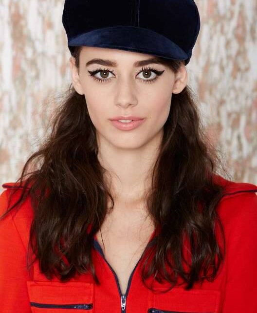Zelly Dugan Biography: Age, Height, Net Worth, Parents, Boyfriend, Songs, Career, Instagram