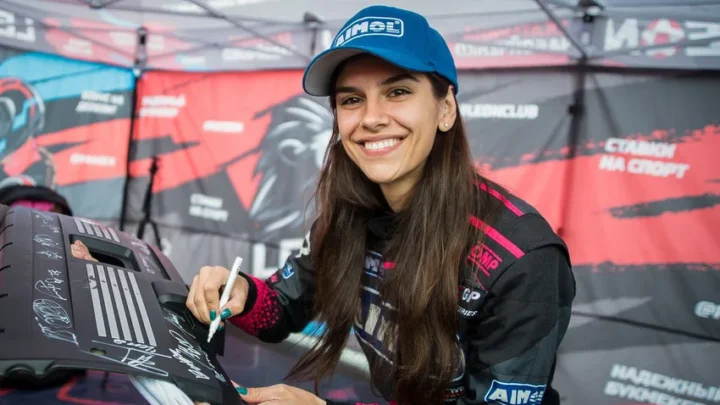 Ekaterina Naboychenko Biography: Age, Net Worth, Parents, Son, Education, Career, Russian Drift Series