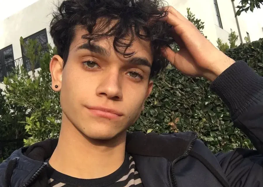 Aurelia Dobre’s son, Marcus Dobre-Mofid Biography: Age, Fiancée, Height, Net Worth, Parents, Dobre Brothers, YouTube