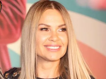 Hajnalka Hornyak - Biography