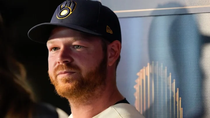 Brandon Woodruff Biography: Age, Wife, Kids, Parents, Net Worth, Height, Brother, Contract, Stats