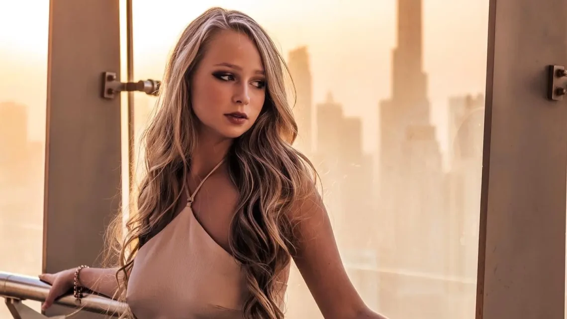 Ivy Mae Biography: Age, Height, Net Worth, Parents, Boyfriend, Cheerleading, Instagram, Career
