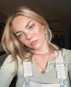 Chloe Danielle - Biography