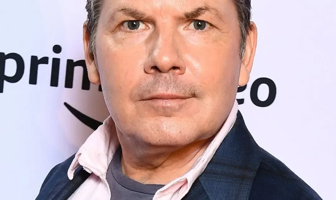 Bruce McCulloch Biography: Age, Wife, Kids, Height, Net Worth, Parents, Movies & TV Shows, Kids in the Hall