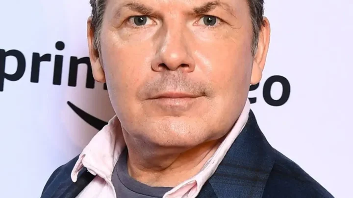 Bruce McCulloch Biography: Age, Wife, Kids, Height, Net Worth, Parents, Movies & TV Shows, Kids in the Hall