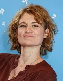 Elisabeth Wasserscheid - Biography