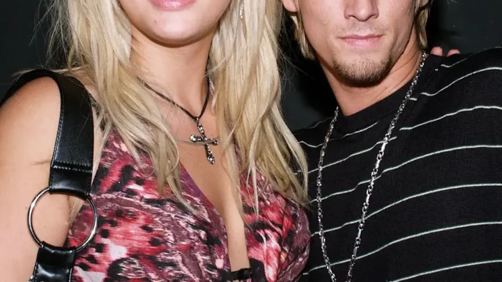 Leslie Carter Biography: Age, Death, Husband, Daughter, Height, Net Worth, Parents, Siblings, Songs