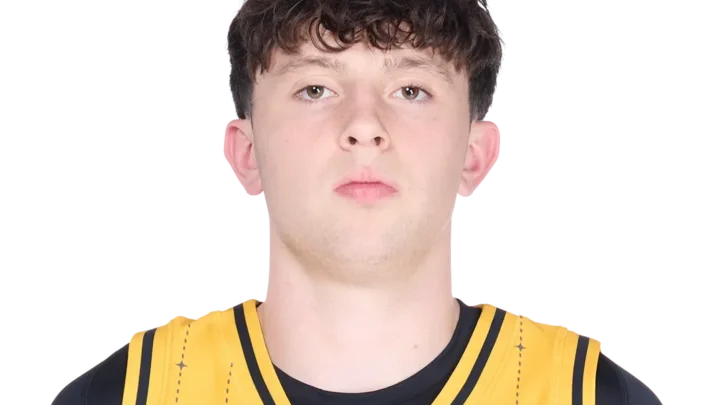 Eli Ellis Biography: Age, Parents, Girlfriend, Brothers, Height, Net Worth, College, Overtime Elite, Instagram