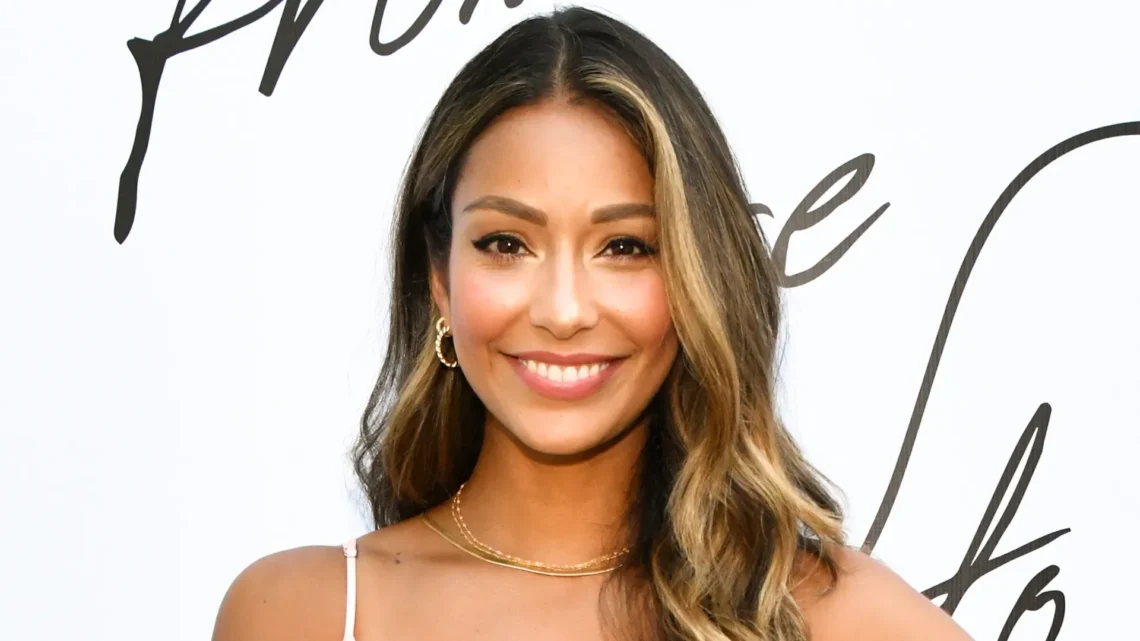 Manuela Arbeláez Biography: Husband, Age, Kids, Height, Net Worth, Parents, Movies & TV Shows, The Price Is Right
