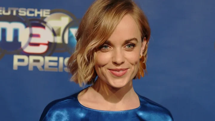 Friederike Kempter Biography: Partner, Age, Daughters, Height, Net Worth, Parents, Sister, Movies & TV Shows, Tatort