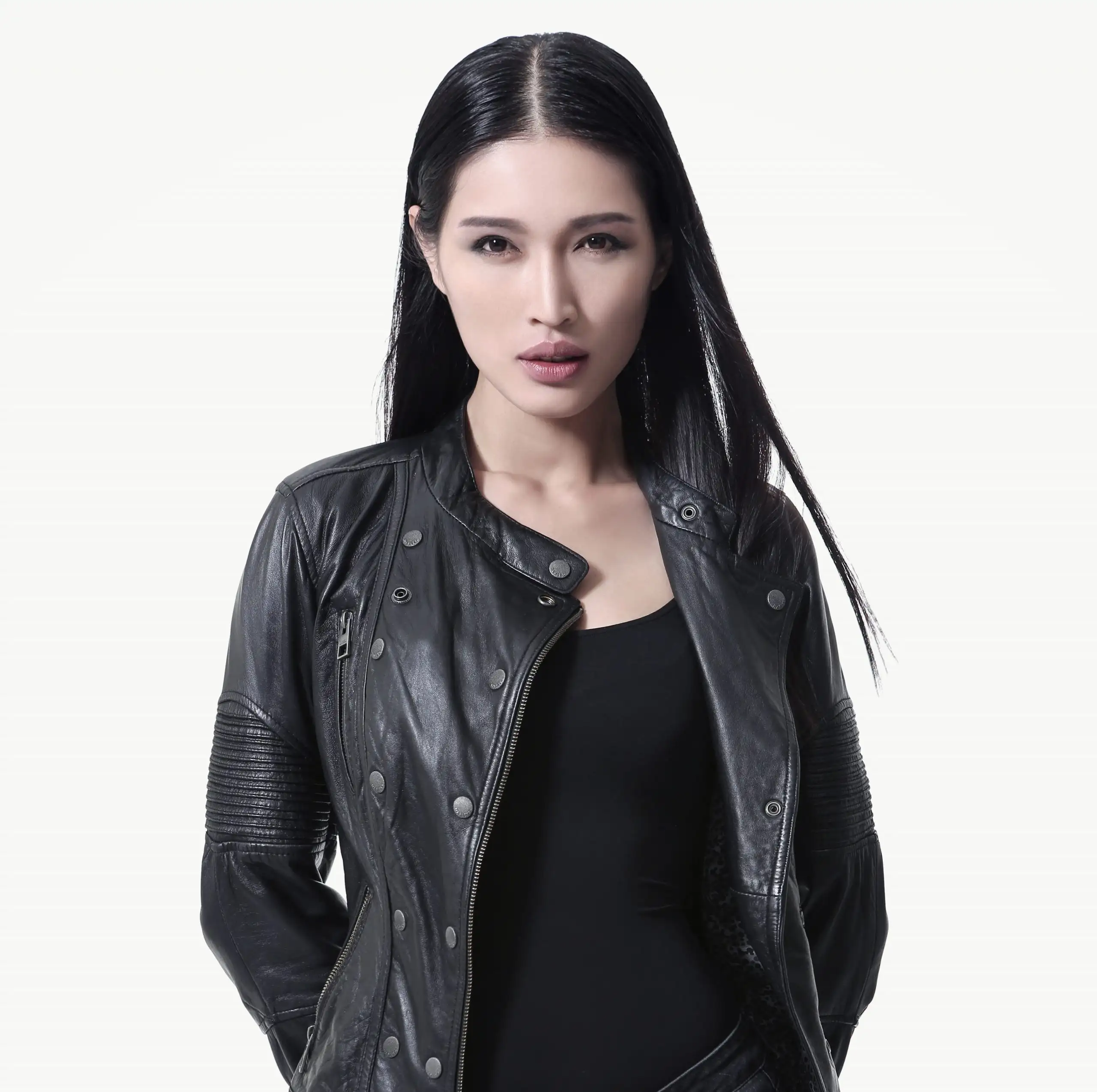 Amber Chia - Biography