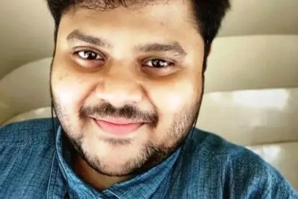 Badri Chavan Biography: Net Worth, Girlfriend, Parents, Siblings, Height, Age, Instagram, Movies & Web Series, Education