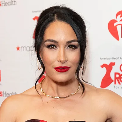 Brie Garcia Biography: Age, Husband, Kids, Height, Net Worth, Parents, WWE Career, Bella Twins