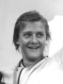 Caren Metschuck - Biography