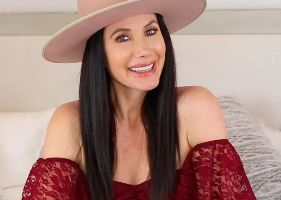Channon Rose Biography: Age, Height, Husband, Kids, Parents, Net Worth, Siblings, YouTube, Songs & Albums