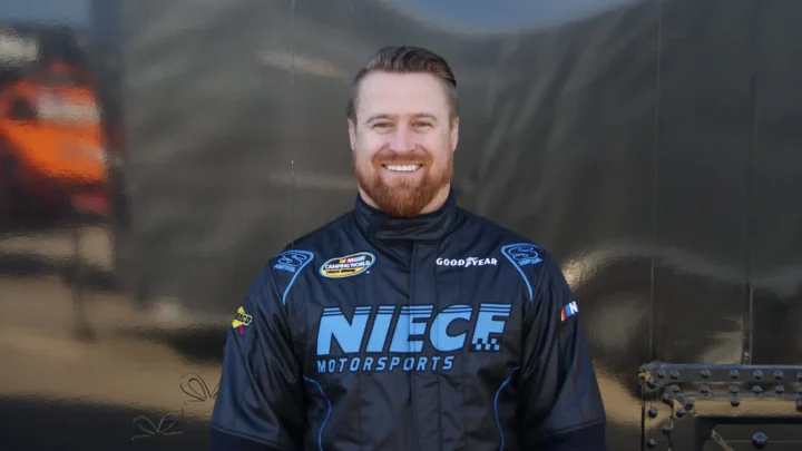 TJ Bell Biography: Age, Height, Net Worth, Parents, Wife, NASCAR Career, Stats, Spotter