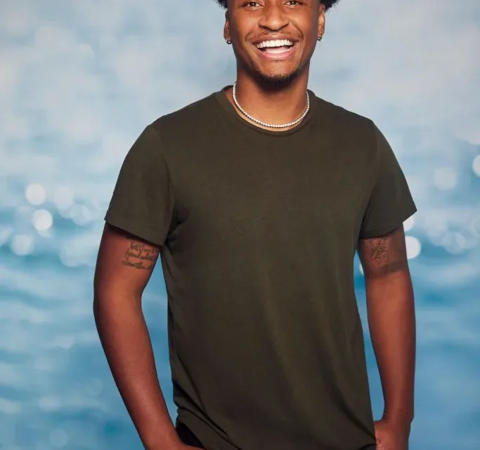 Daniel Cooper Biography: Age, Height, Net Worth, Parents, Girlfriend, Siblings, Movies & TV Shows, Nike Commercial