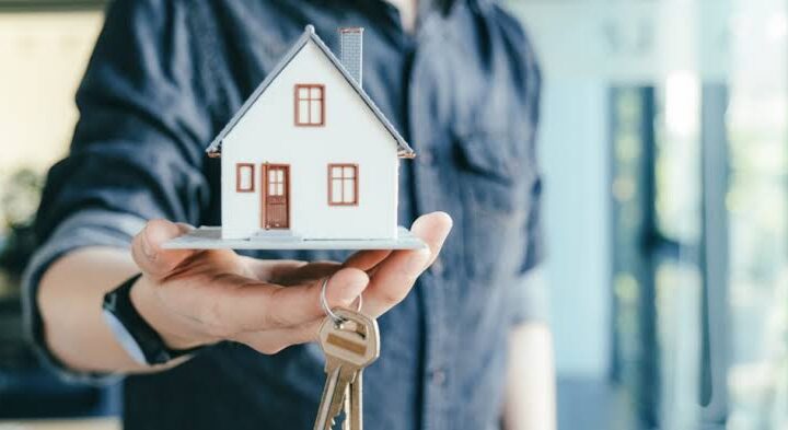 House Hacking: The Investment Strategy That Pays Your Mortgage for You