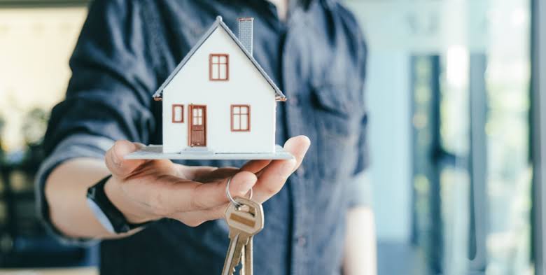House Hacking: The Investment Strategy That Pays Your Mortgage for You