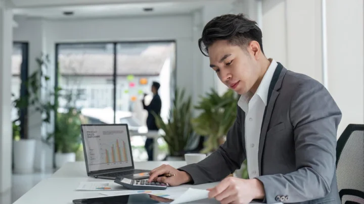 How to Price a Service When You Have No Competitors to Copy