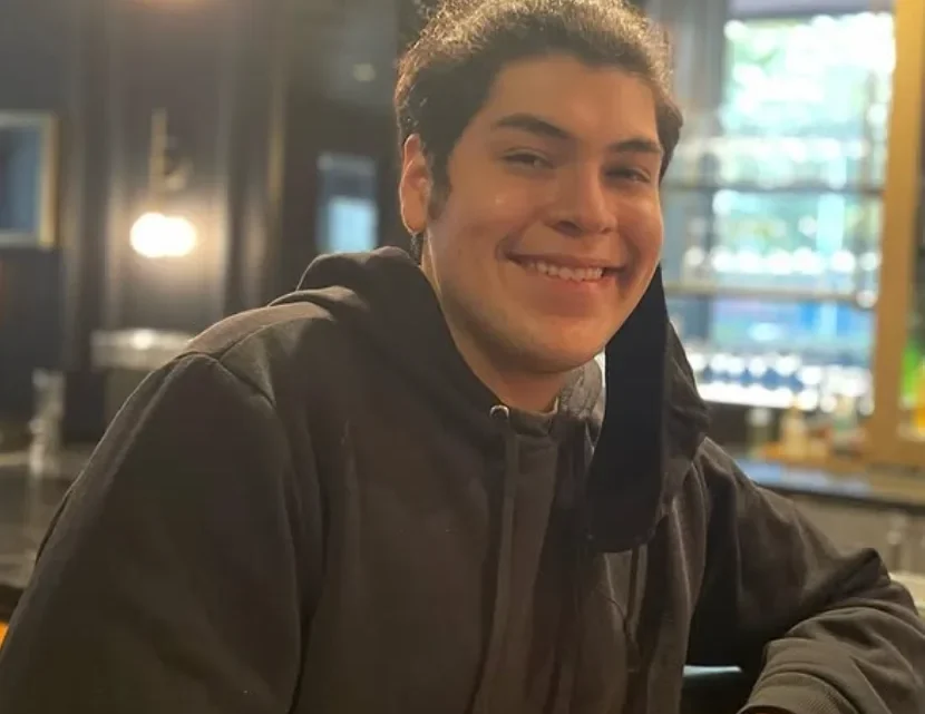ElasticDroid Biography: Age, Real Name, Height, Net Worth, Parents, Girlfriend, YouTube Channel, Twitch