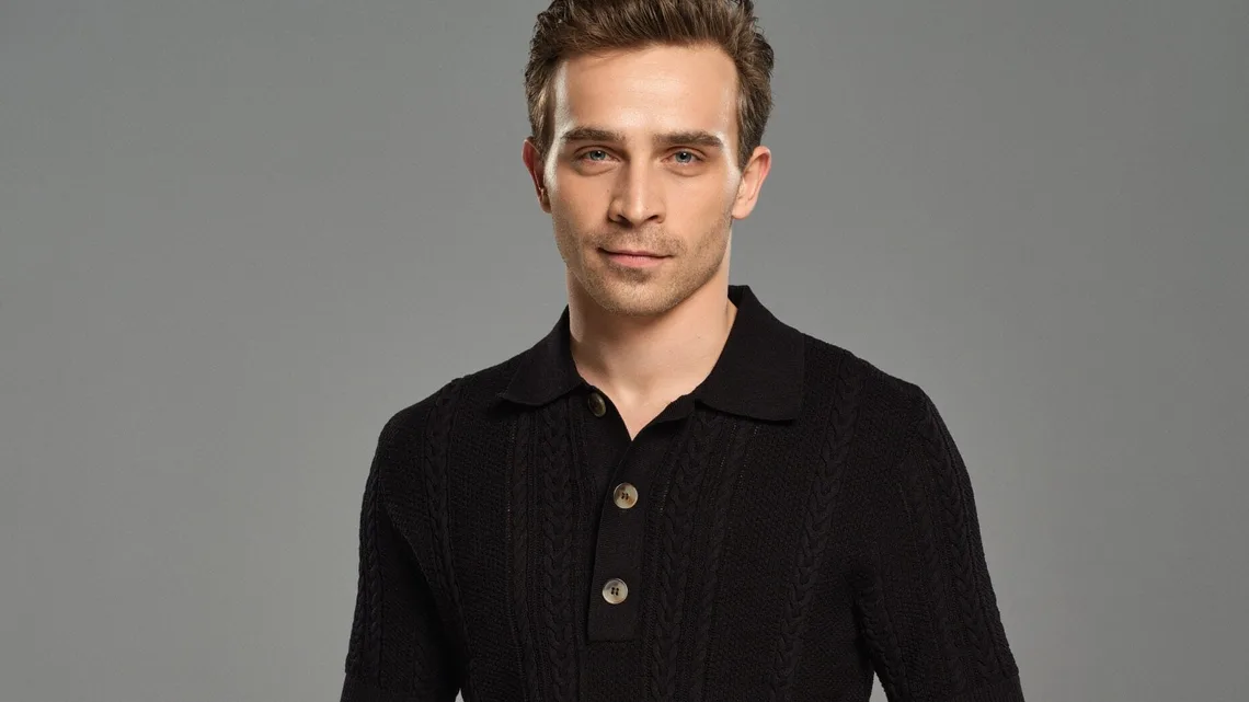 Jędrzej Hycnar Biography: Height, Awards, Age, Net Worth, Siblings, Parents, Films, Wife