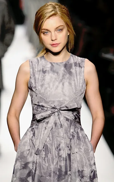 Jessica Stam Biography: Husband, Age, Kids, Height, Net Worth, Parents, Brothers, Career, Instagram