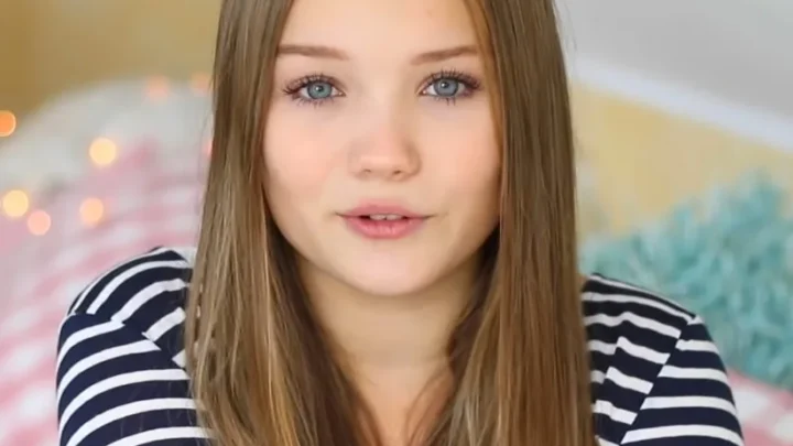 Julia Beautx Biography: Age, Boyfriend, Height, Net Worth, Parents, Sister, Movies & TV Shows, Songs