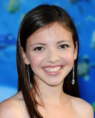 Kelly Gould Biography: Age, Boyfriend, Height, Net Worth, Parents, Siblings, Movies & TV Shows, Awards