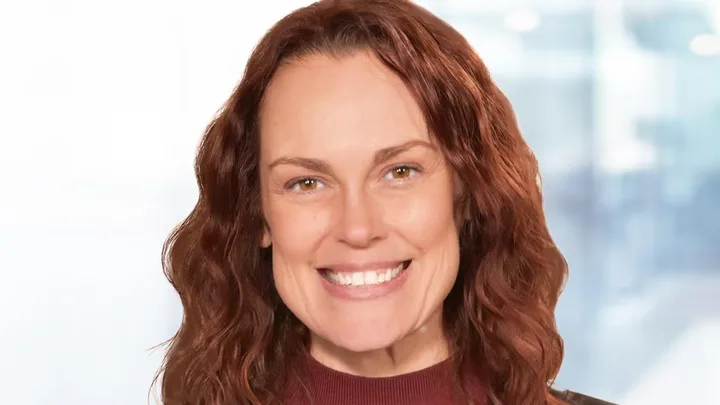Lindsay King Biography: Age, Family, Net Worth, Parents, Nationality, Height