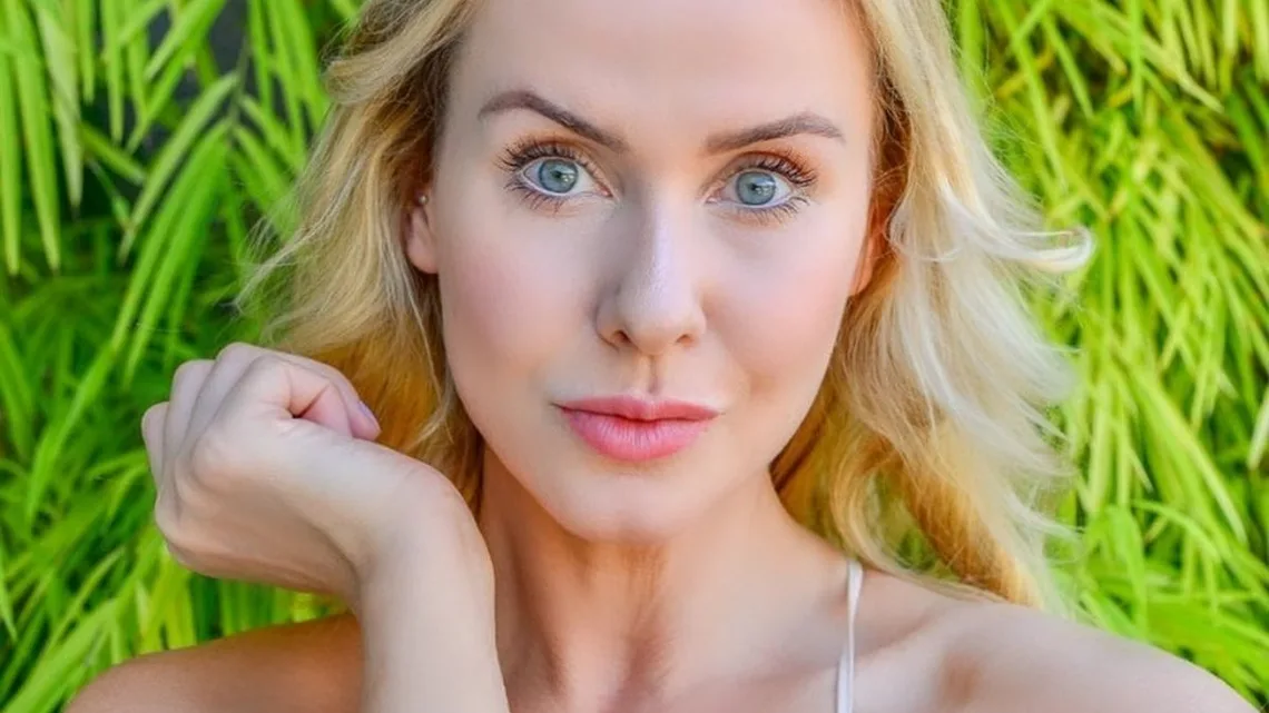 Lola Melnick Biography: Age, Parents, Height, Net Worth, Films, Instagram, Spouse