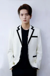 Caesar Wu - Biography