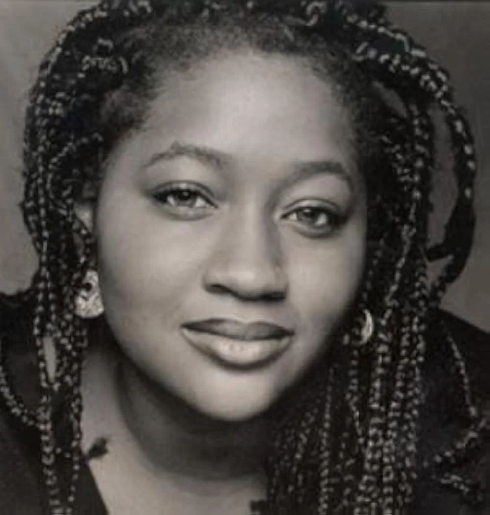 Tressa Thomas - Biography