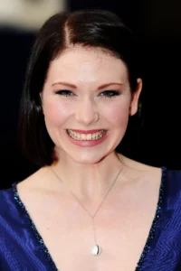 Emma Williams - Biography