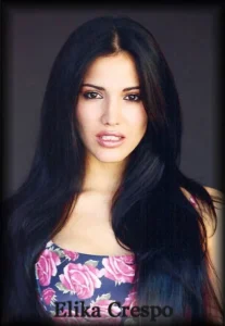 Elika Crespo - Biography