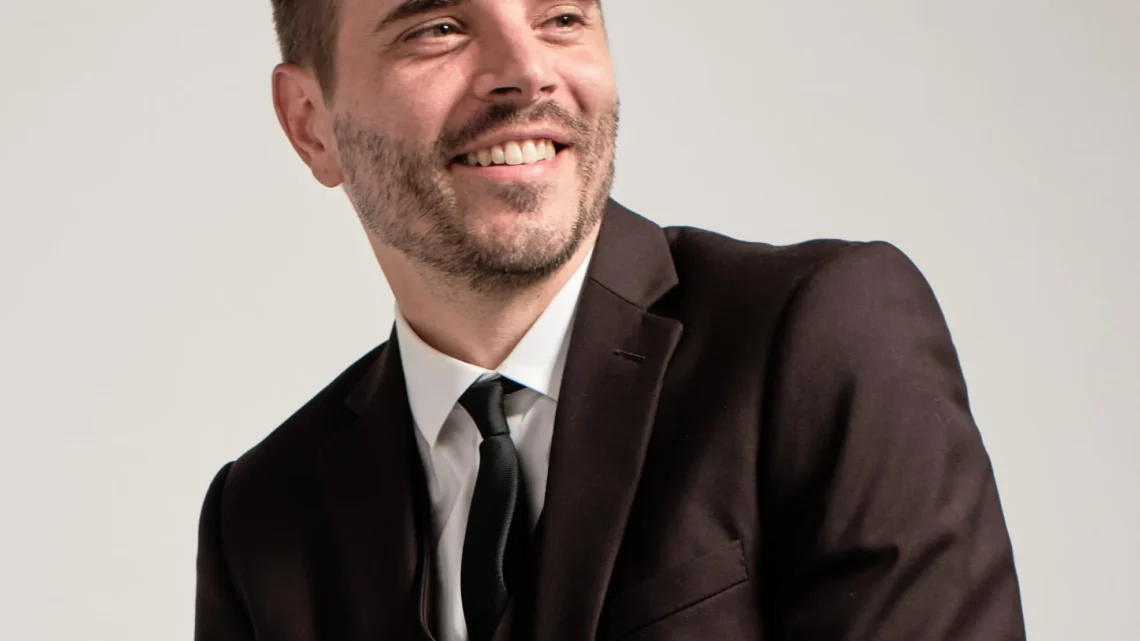 Jonathan Jackson’s brother, Richard Lee Jackson Biography: Wife, Age, Kids, Height, Net Worth, Parents, Movies & TV Shows, Band