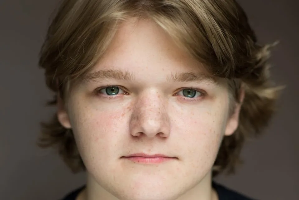 Oliver Dillon Biography: Songs, Age, Girlfriend, Parents, Net Worth, Movies, Family