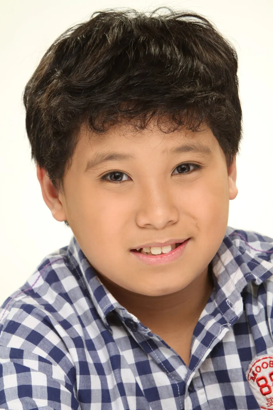 Basty Alcances - Biography