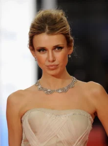 Natasha Yarovenko - Biography
