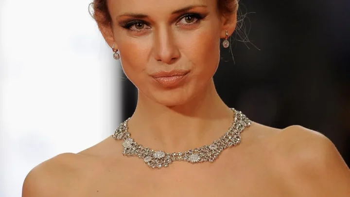 Natasha Yarovenko Biography: Age, Husband, Kids, Height, Net Worth, Parents, Movies & TV Shows, Room in Rome