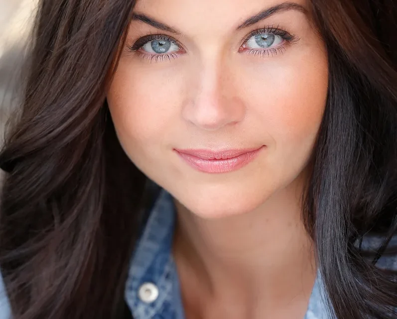 Stephanie Beran Biography: Age, Husband, Height, Net Worth, Parents, Movies & TV Shows, Ethnicity