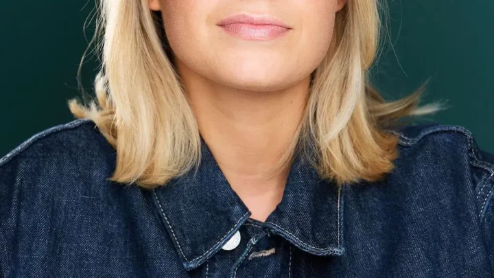 Ava Smith Biography: Husband, Age, Kids, Height, Net Worth, Parents, Siblings, Model, Activism