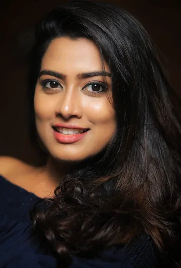 Dayana Hameed - Biography
