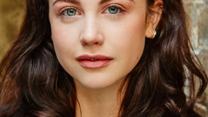 Laura Brogan Browne Biography: Age, Boyfriend, Height, Parents, Net Worth, Short Film, TV Shows, Movies